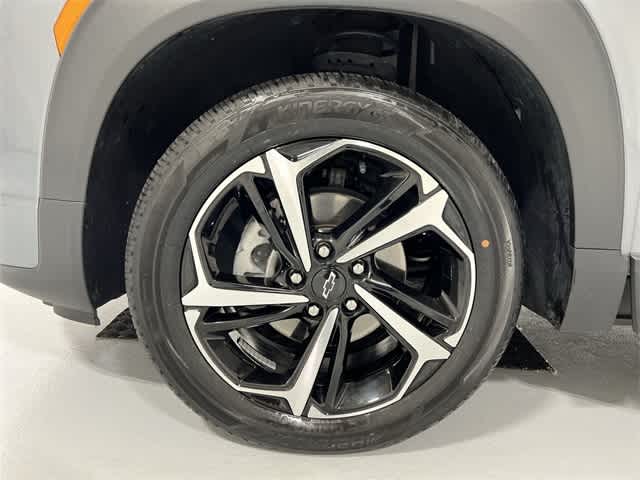 Thumbnail: 2021 Chevrolet TrailBlazer - 18