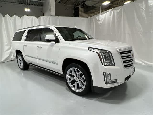 Thumbnail: 2016 Cadillac Escalade - 15