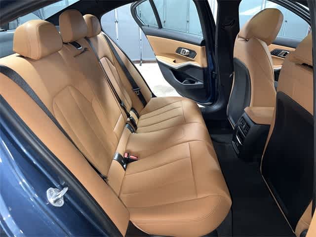 2025 BMW 3 Series 330i xDrive 26