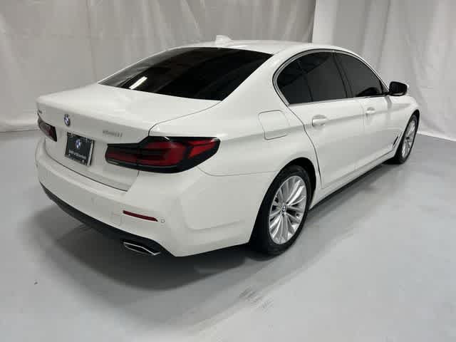 Thumbnail: 2023 BMW 5 Series - 14
