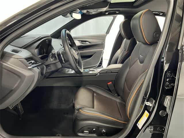 Thumbnail: 2024 Cadillac CT4 - 10