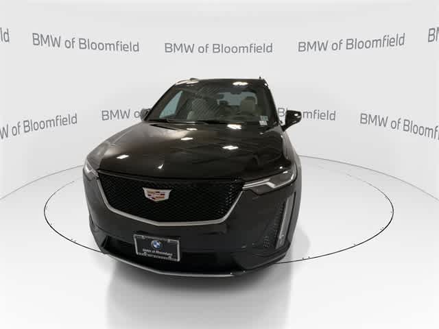 Thumbnail: 2023 Cadillac XT6 - 3
