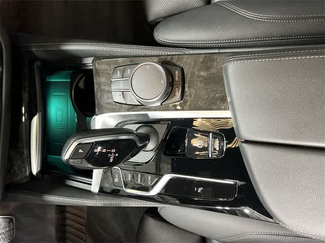 Thumbnail: 2023 BMW 5 Series - 30