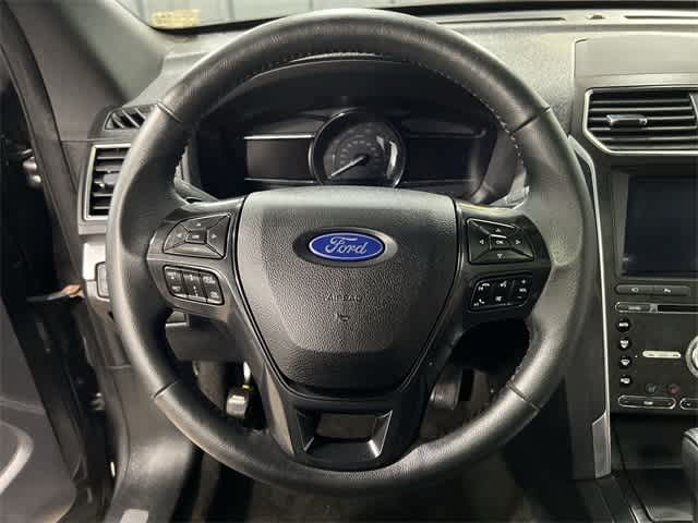 2018 Ford Explorer Sport 27