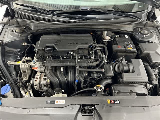 Thumbnail: 2023 Hyundai Elantra - 19