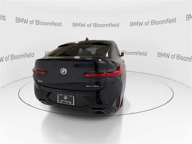 Thumbnail: 2023 BMW X4 - 7