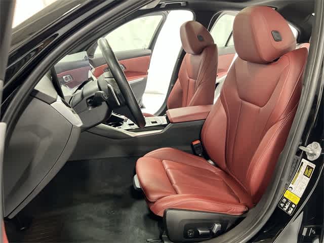 Thumbnail: 2023 BMW 3 Series - 21