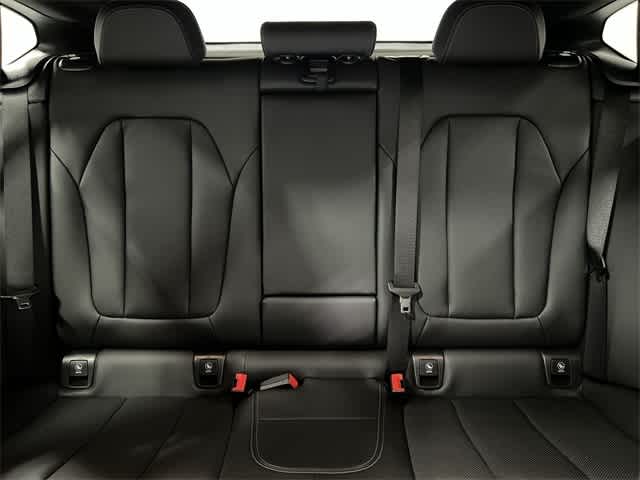 Thumbnail: 2025 BMW X4 - 22