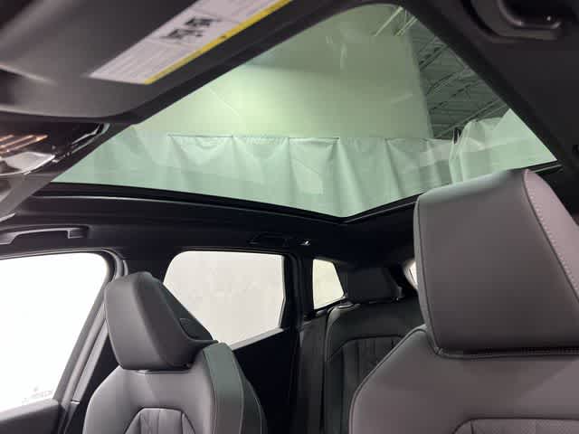 Thumbnail: 2025 BMW X3 - 23