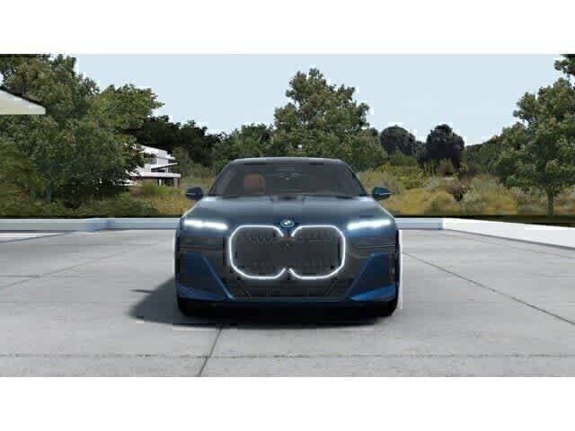 Thumbnail: 2026 BMW 7 Series - 3