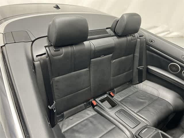 Thumbnail: 2011 BMW M3 - 25