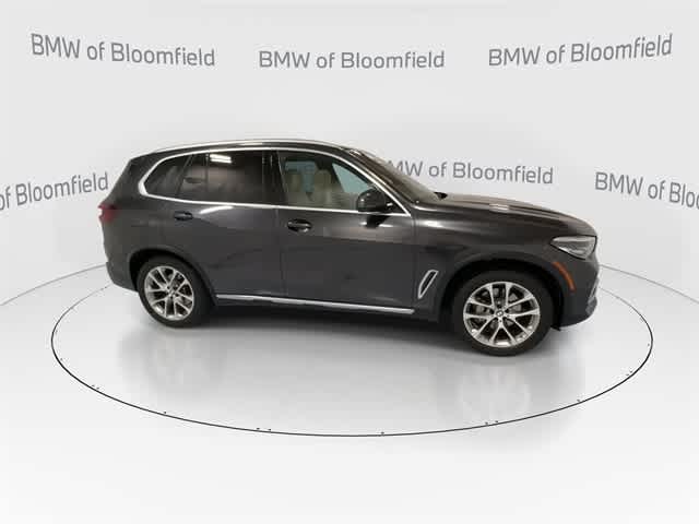 Thumbnail: 2022 BMW X5 - 9