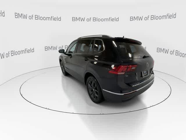 Thumbnail: 2023 Volkswagen Tiguan - 6