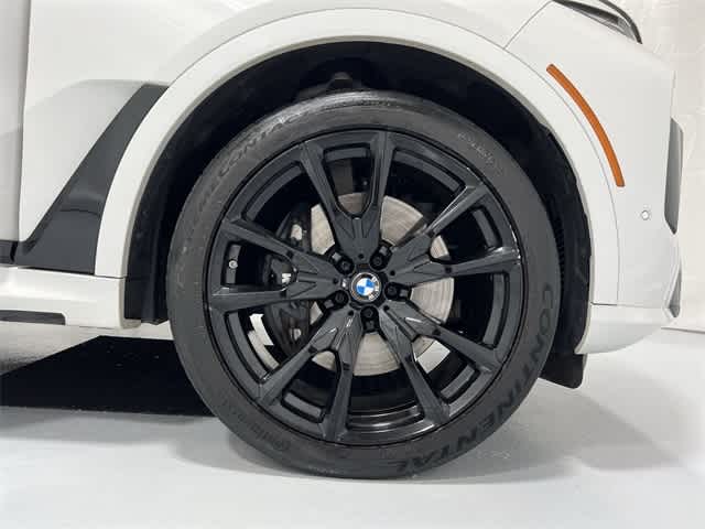 Thumbnail: 2024 BMW X7 - 18
