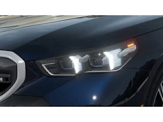 Thumbnail: 2026 BMW i5 - 6