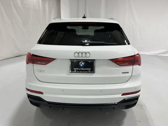 Thumbnail: 2020 Audi Q3 - 13