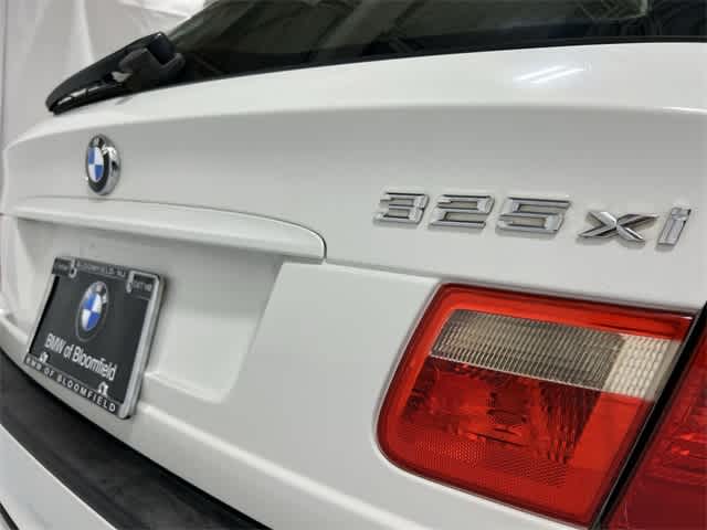 Thumbnail: 2005 BMW 3 Series - 17