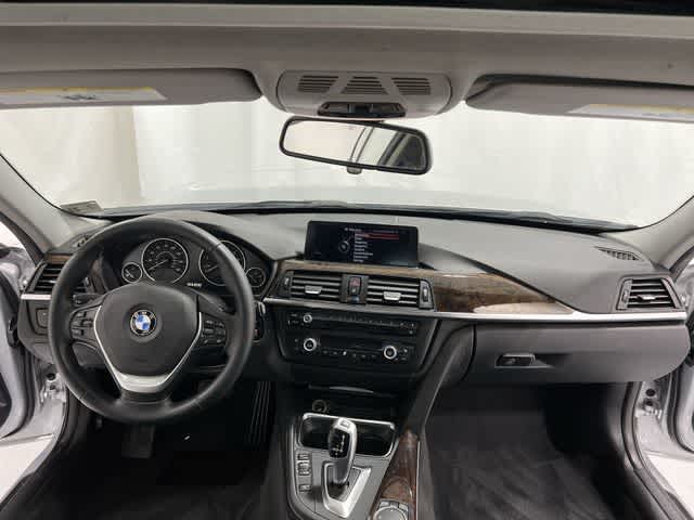 Thumbnail: 2015 BMW 3 Series - 20