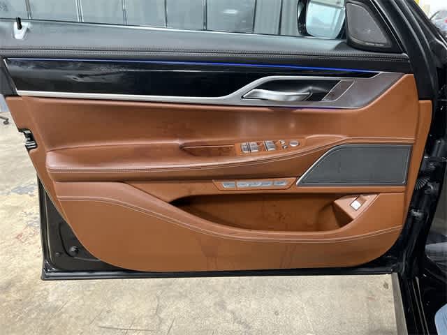 Thumbnail: 2018 BMW 7 Series - 35