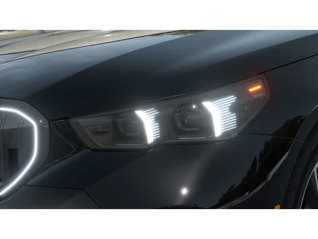 Thumbnail: 2026 BMW 5 Series - 6