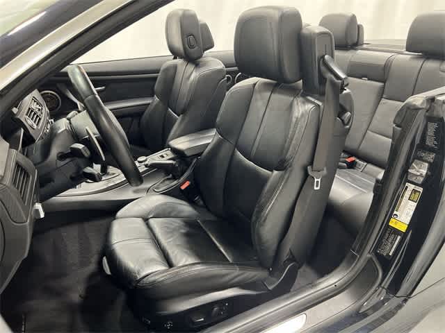 Thumbnail: 2011 BMW M3 - 22