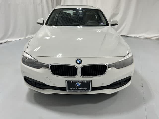 Thumbnail: 2017 BMW 3 Series - 16