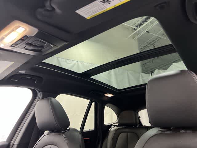 Thumbnail: 2017 BMW X1 - 23