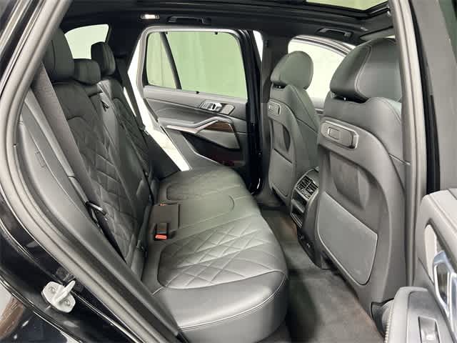 Thumbnail: 2026 BMW X5 - 25