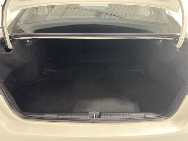 Thumbnail: 2022 Subaru Legacy - 32