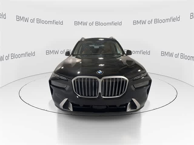 Thumbnail: 2023 BMW X7 - 3