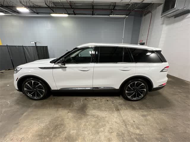 Thumbnail: 2021 Lincoln Aviator - 11