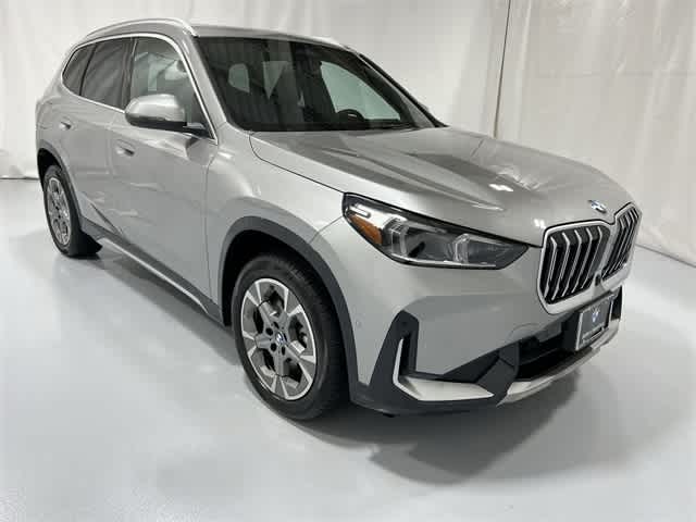 Thumbnail: 2025 BMW X1 - 15
