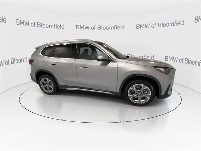 Thumbnail: 2025 BMW X1 - 9