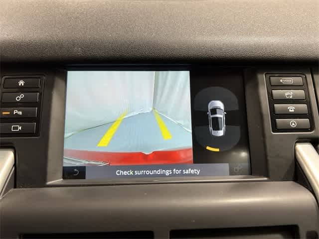 Thumbnail: 2019 Land Rover Discovery Sport - 29