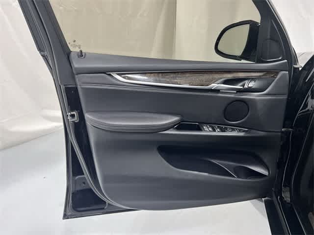 Thumbnail: 2018 BMW X5 - 35