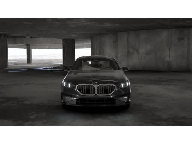 Thumbnail: 2026 BMW 5 Series - 3
