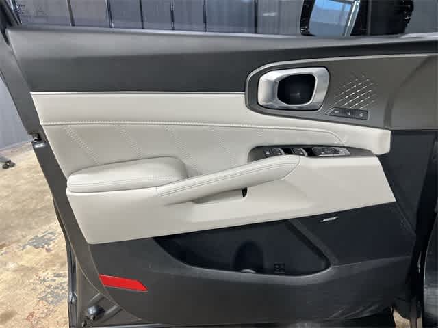 2023 Kia Sorento SX 36