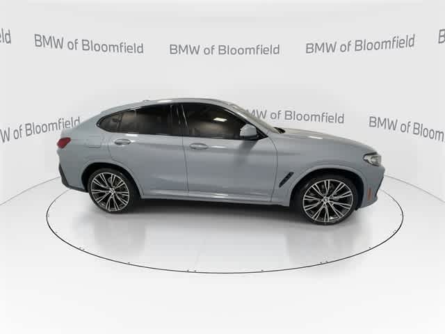 Thumbnail: 2022 BMW X4 - 9