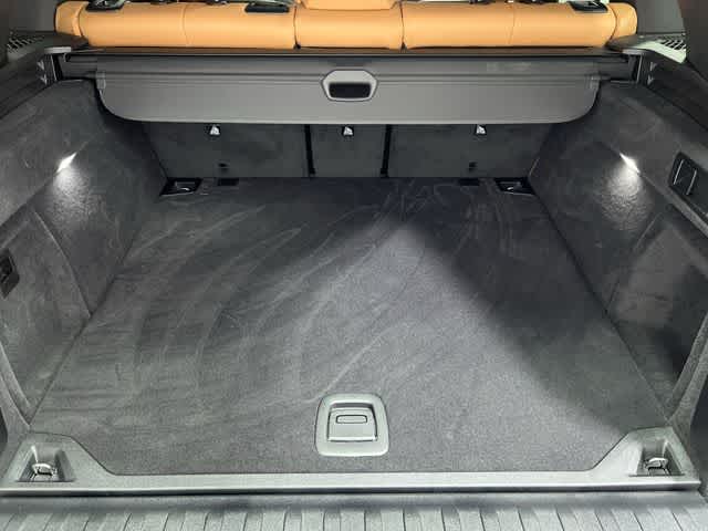 Thumbnail: 2025 BMW X5 - 32