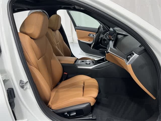 Thumbnail: 2023 BMW 3 Series - 26