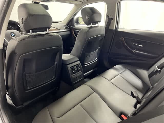 Thumbnail: 2015 BMW 3 Series - 24