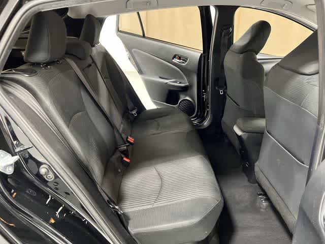 Thumbnail: 2016 Toyota Prius - 24