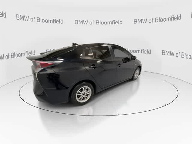 Thumbnail: 2016 Toyota Prius - 8
