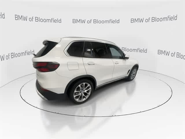 Thumbnail: 2026 BMW X5 - 8