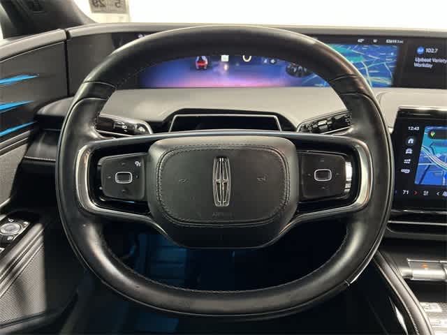 Thumbnail: 2024 Lincoln Nautilus - 27