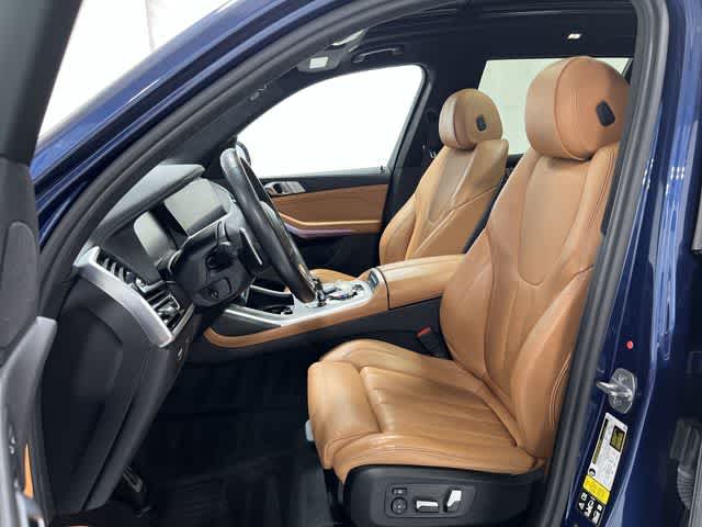 Thumbnail: 2022 BMW X7 - 21