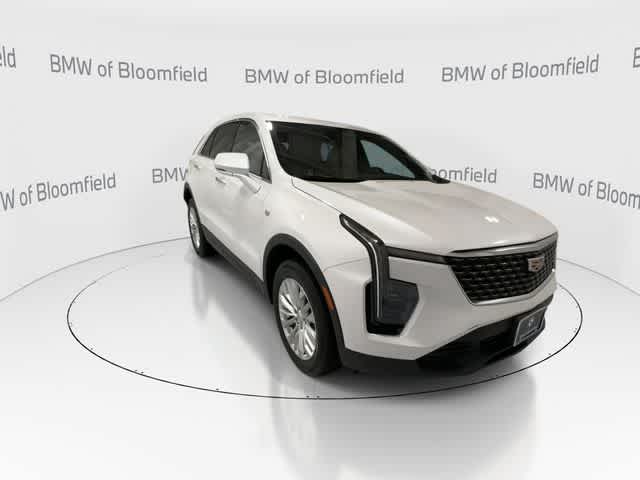 Thumbnail: 2024 Cadillac XT4 - 2