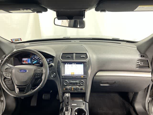 Thumbnail: 2018 Ford Explorer - 20