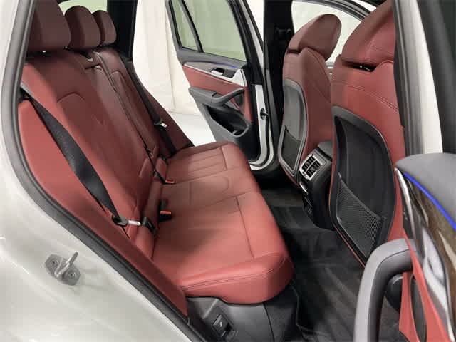 Thumbnail: 2023 BMW X3 - 25