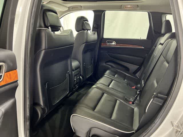 Thumbnail: 2012 Jeep Grand Cherokee - 24